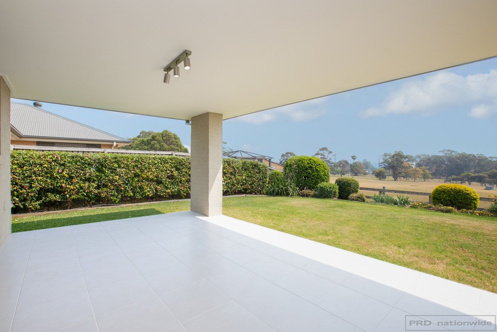 17 James Leslie Drive GILLIESTON HEIGHTS 9