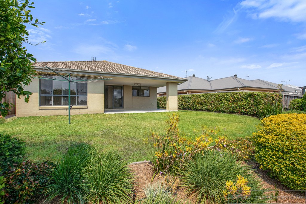 17 James Leslie Drive GILLIESTON HEIGHTS 18