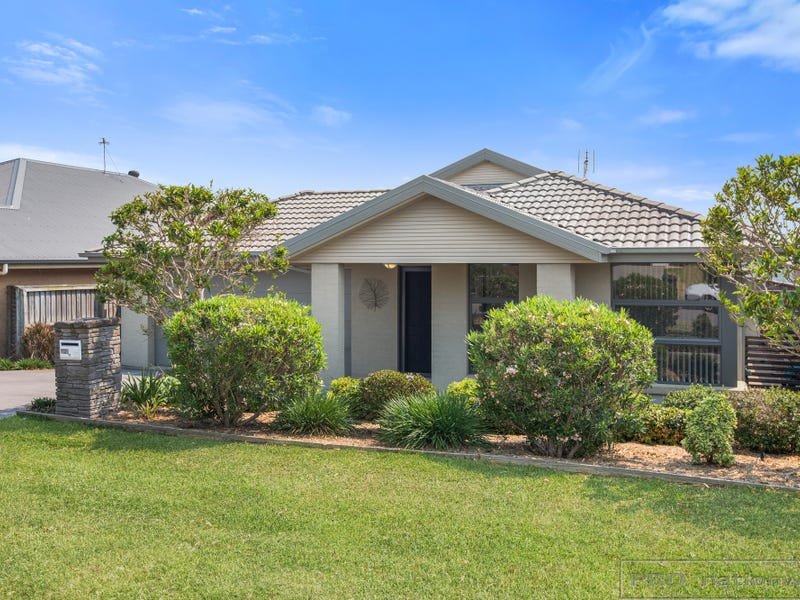 17 James Leslie Drive GILLIESTON HEIGHTS 2