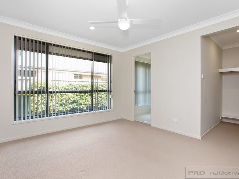 17 James Leslie Drive GILLIESTON HEIGHTS 12