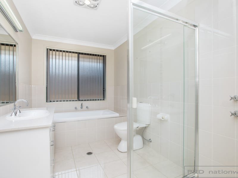 17 James Leslie Drive GILLIESTON HEIGHTS 15