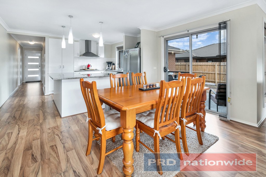 17 Jasmine Crescent BALLAN 5