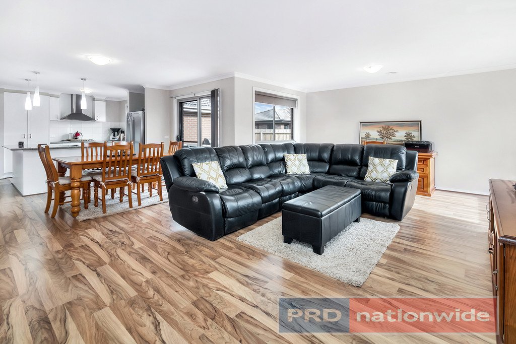 17 Jasmine Crescent BALLAN 6