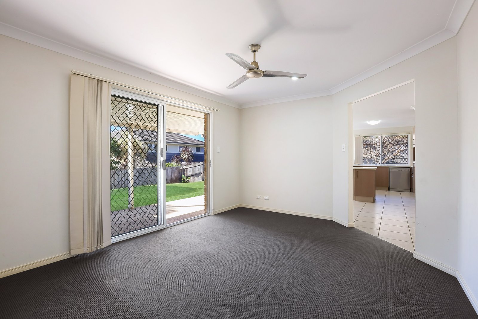 17 Jaxson Terrace PIMPAMA 7