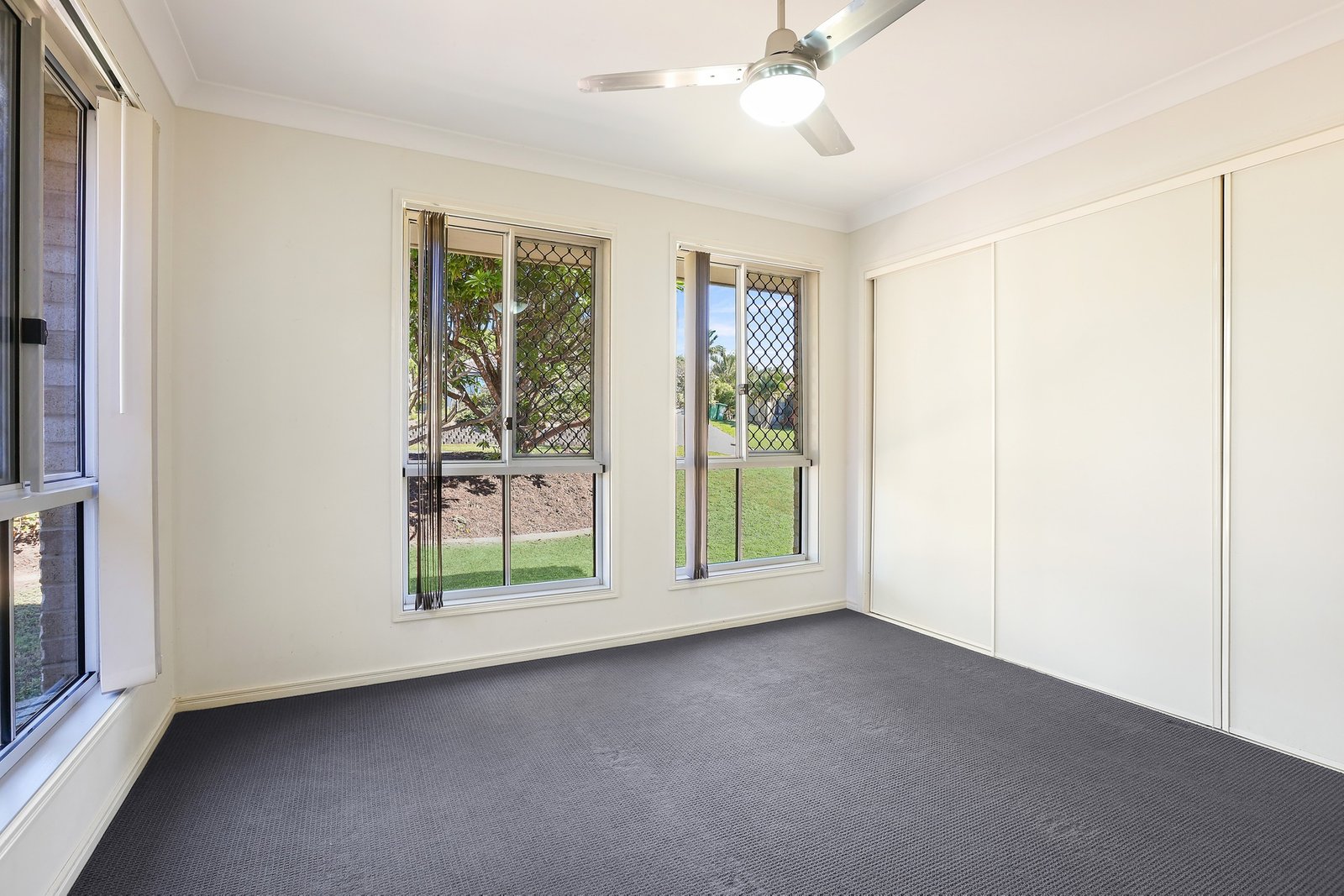 17 Jaxson Terrace PIMPAMA 8