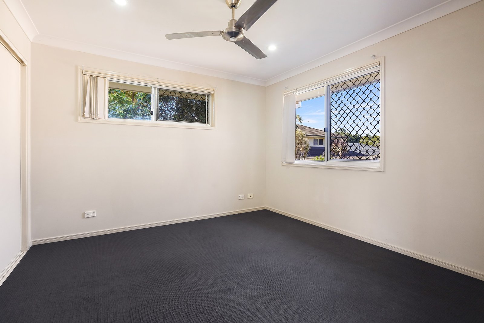 17 Jaxson Terrace PIMPAMA 12