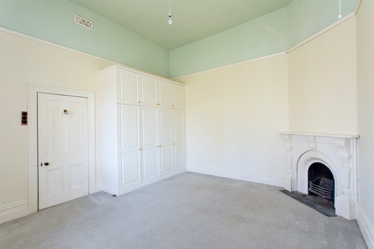 Gallery: 17 Johnson Street