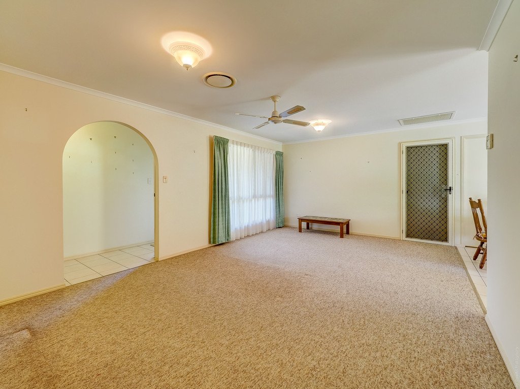 17 Jonwest Close TORQUAY 7