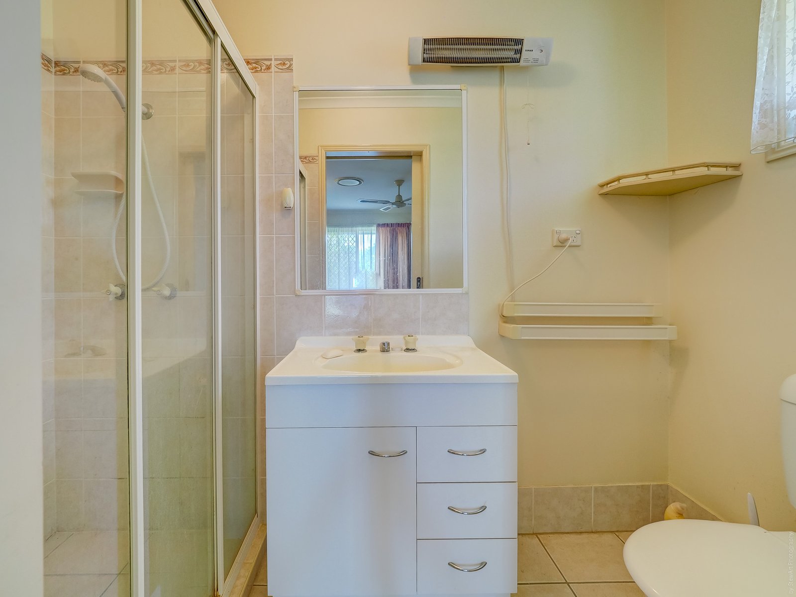 17 Jonwest Close TORQUAY 14