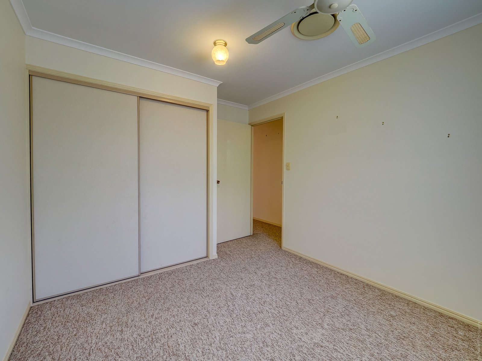 17 Jonwest Close TORQUAY 18