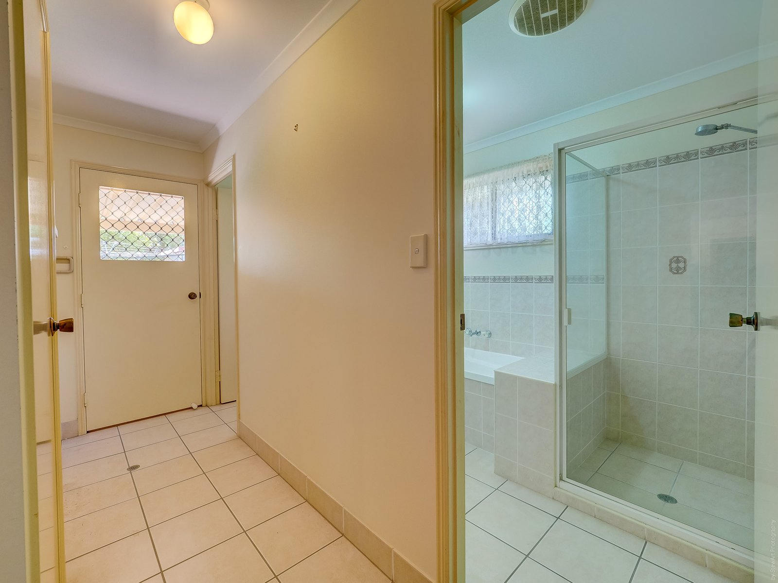 17 Jonwest Close TORQUAY 19