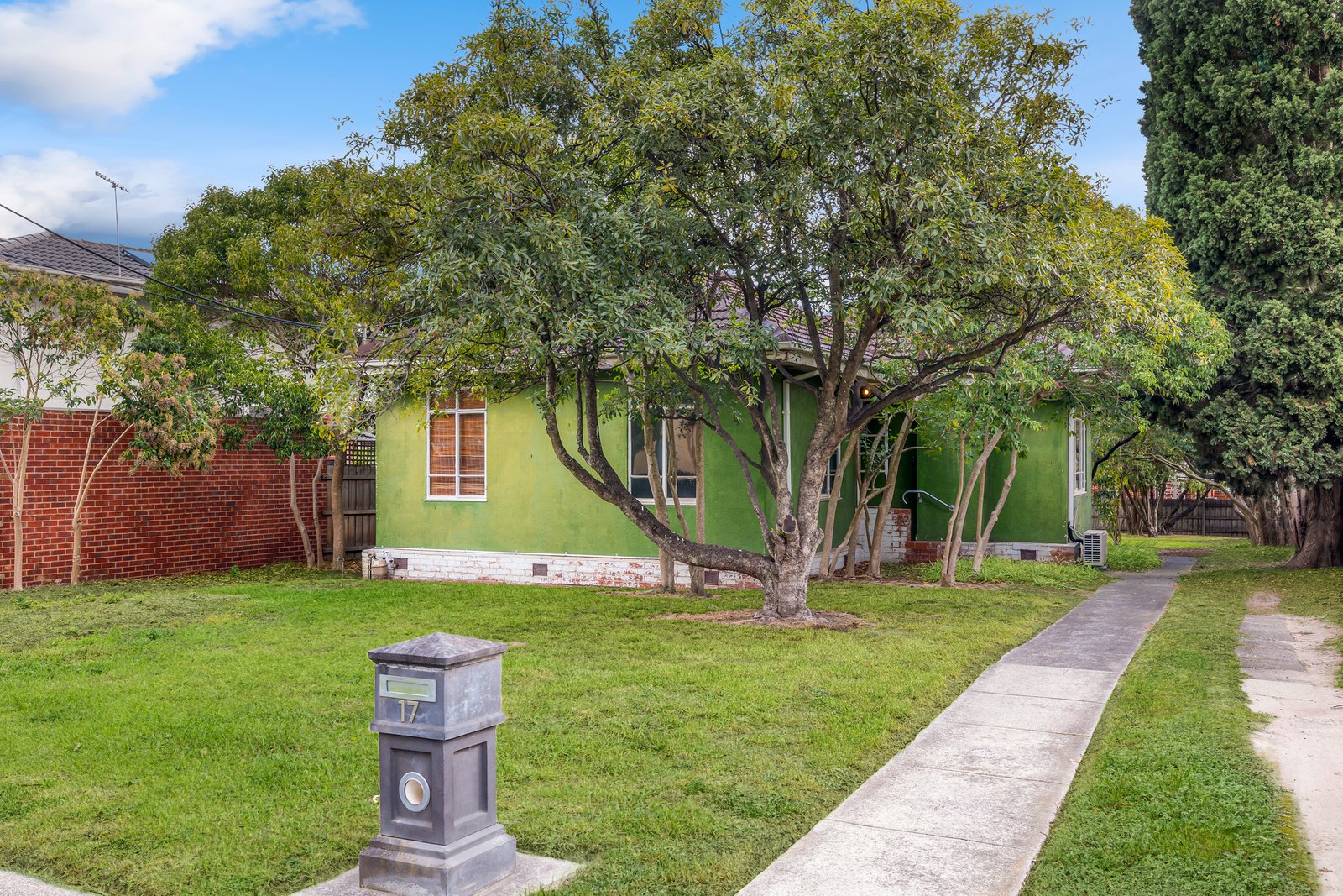 Gallery: 17 Jordan Street