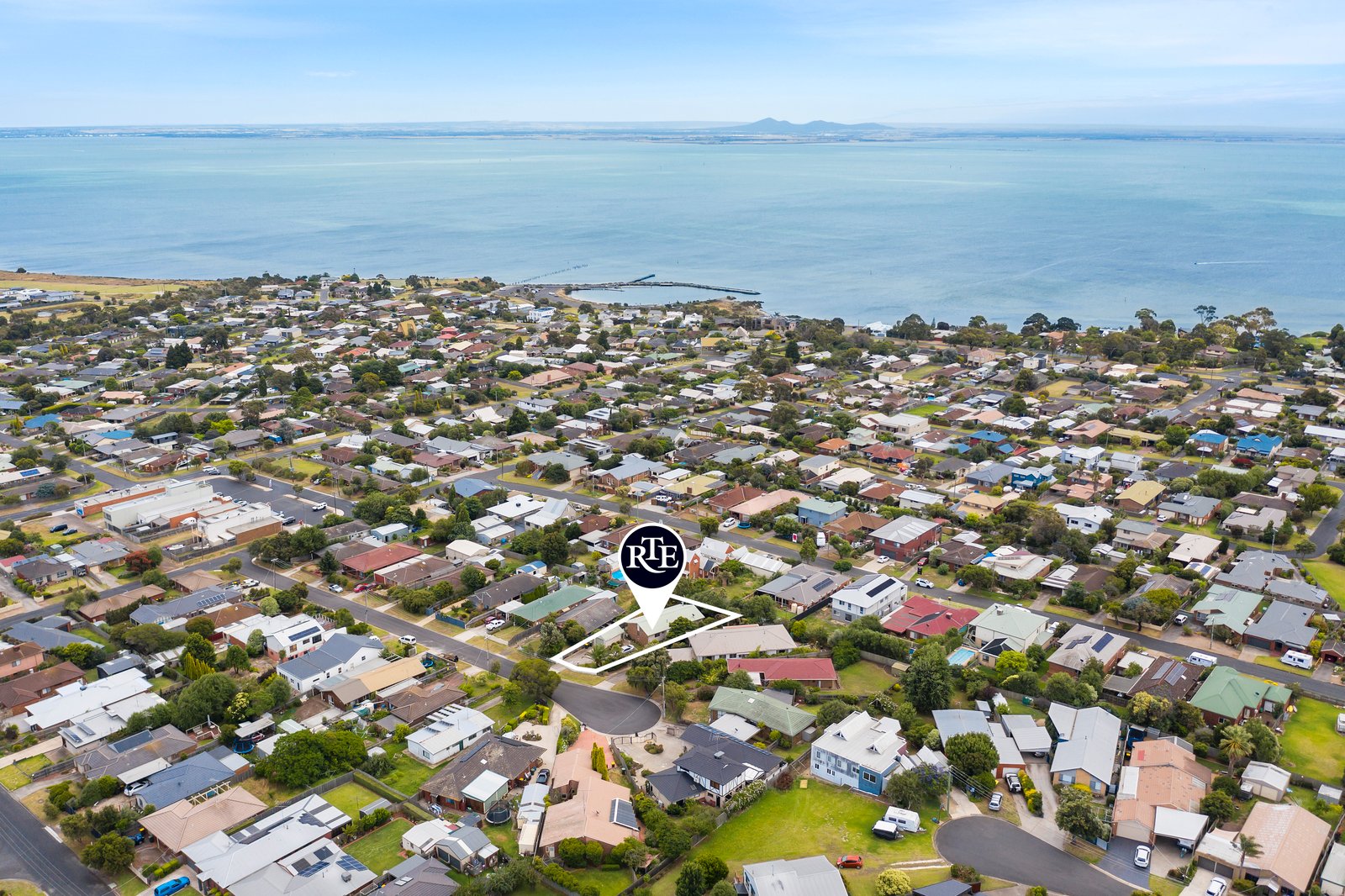 Real Estate and Property in 17 Kawana Court, Clifton Springs, VIC