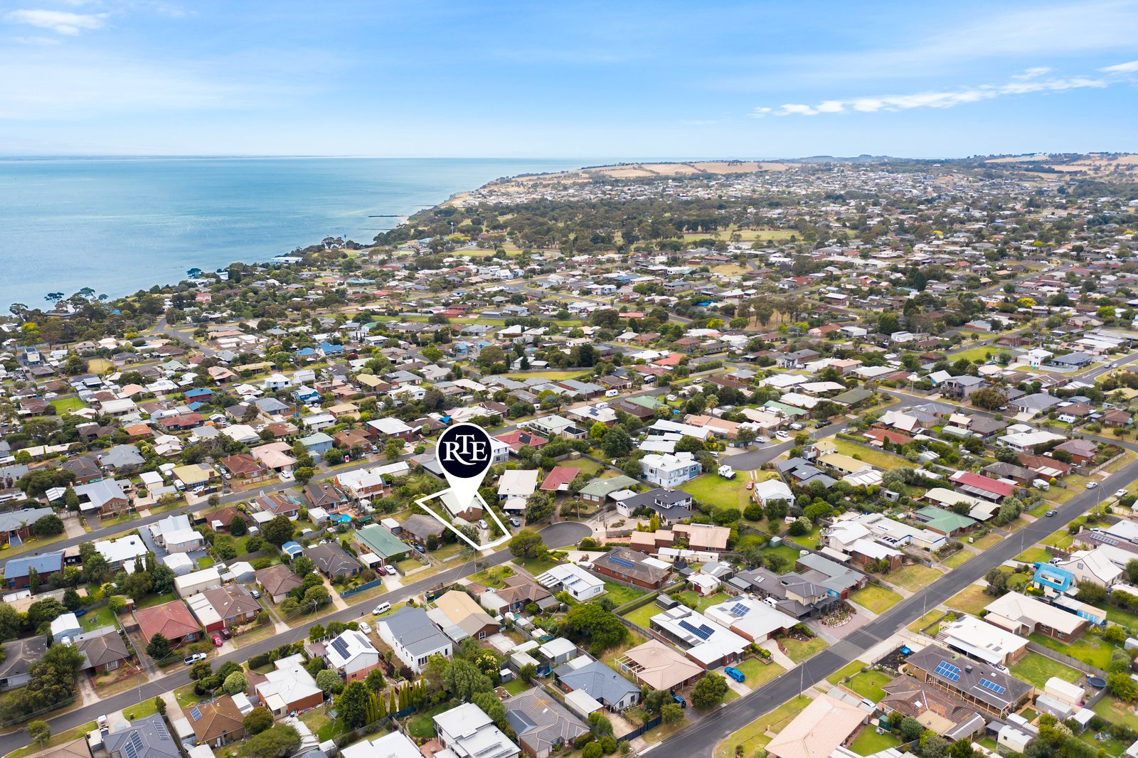 Real Estate and Property in 17 Kawana Court, Clifton Springs, VIC