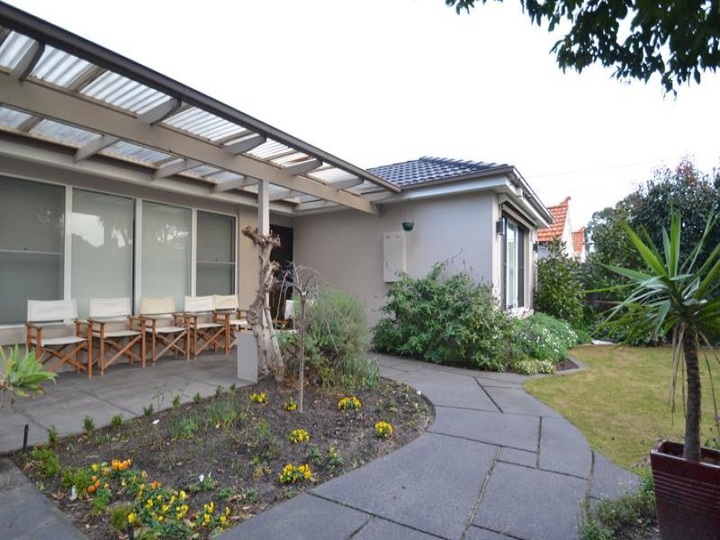 Gallery: 17 Keiller Avenue