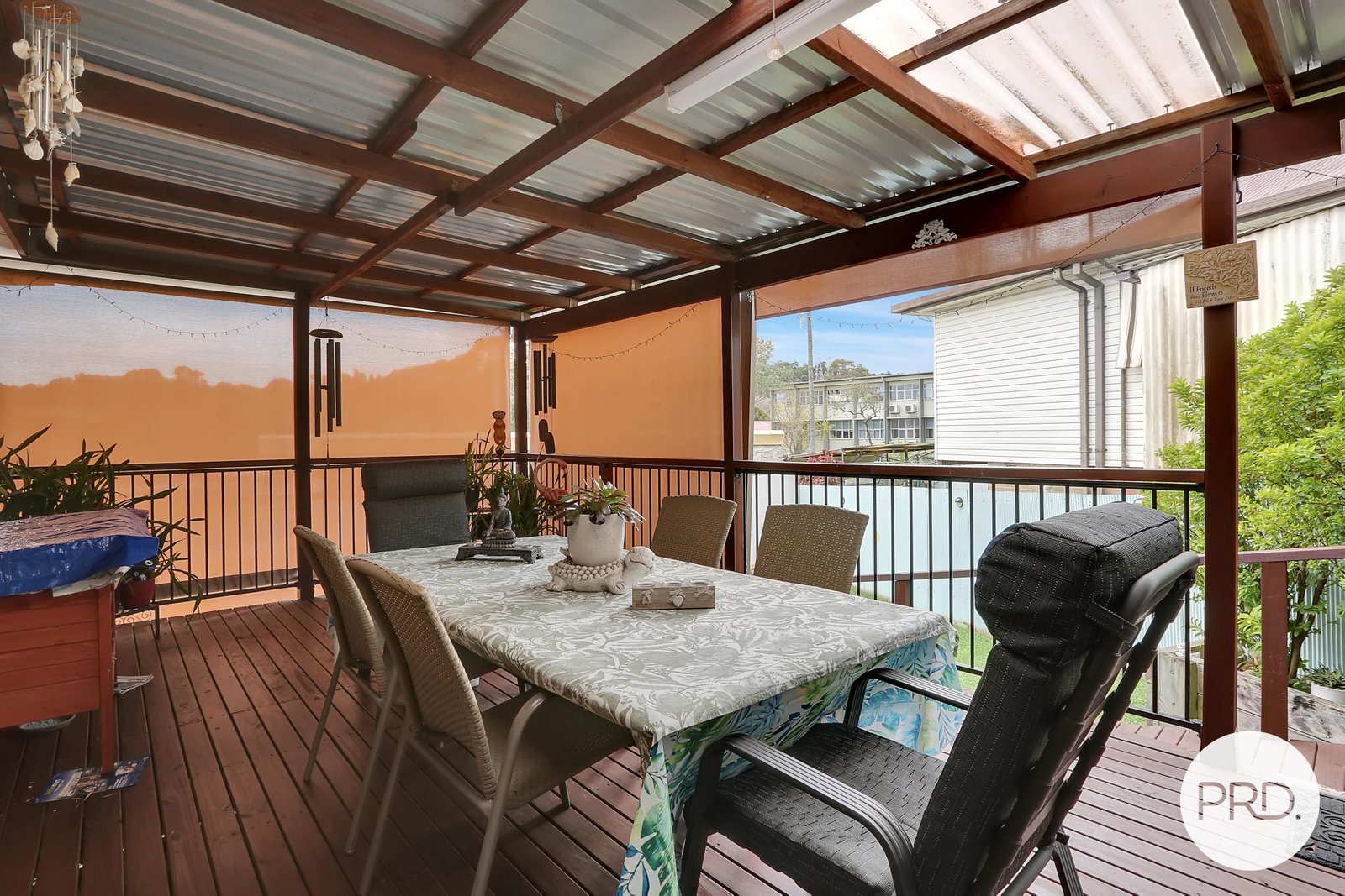 17 Kelly Street BERKELEY 7