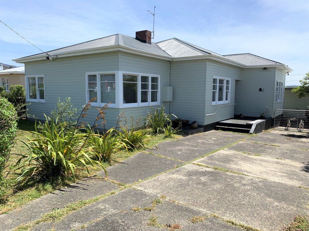 17 Kenbrae Avenue GLENORCHY 1