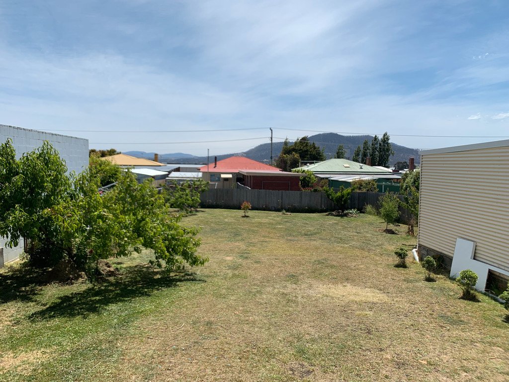 17 Kenbrae Avenue GLENORCHY 11