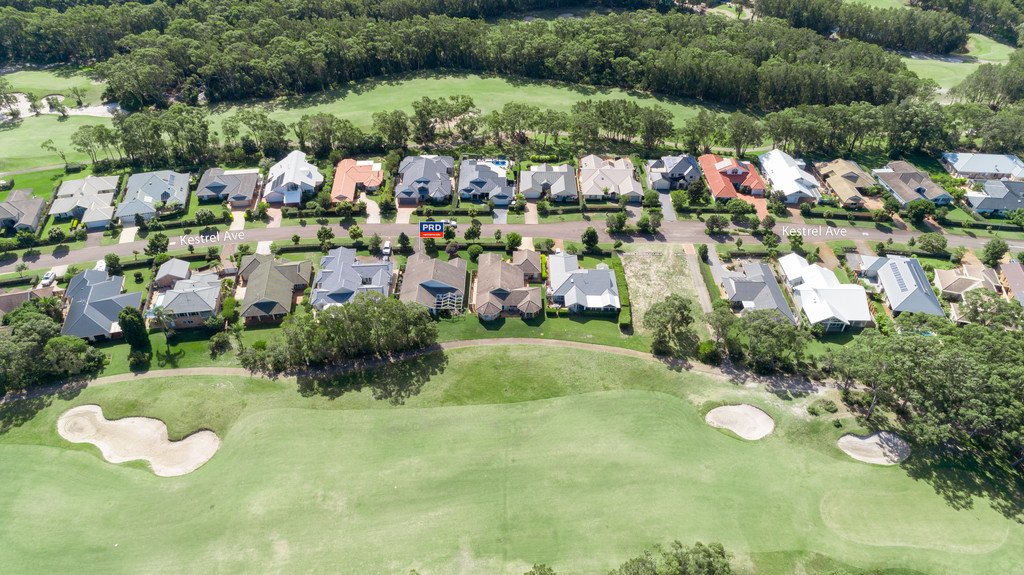 17 Kestrel Avenue SALAMANDER BAY 10