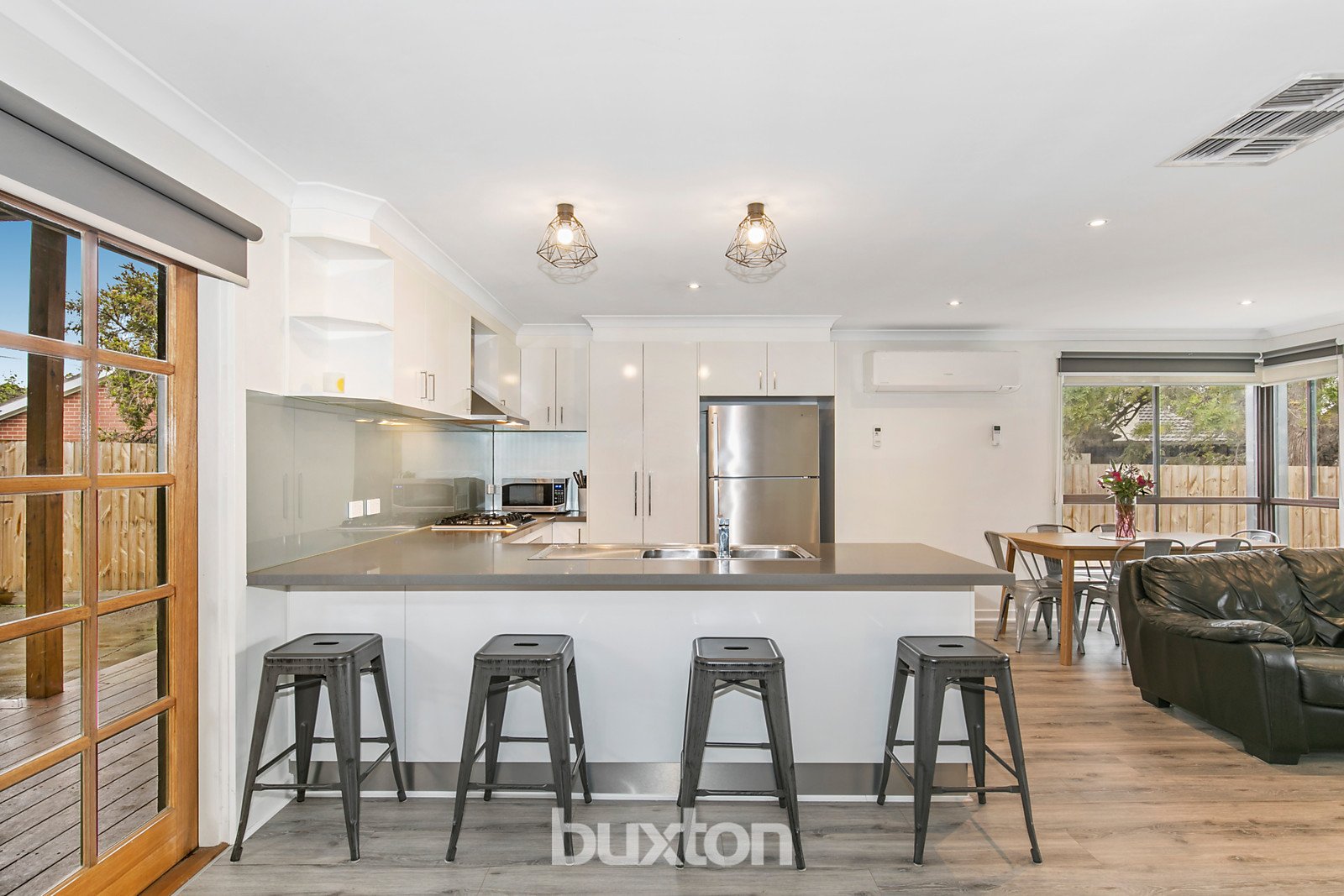 Gallery: 17 Kinnoul Avenue
