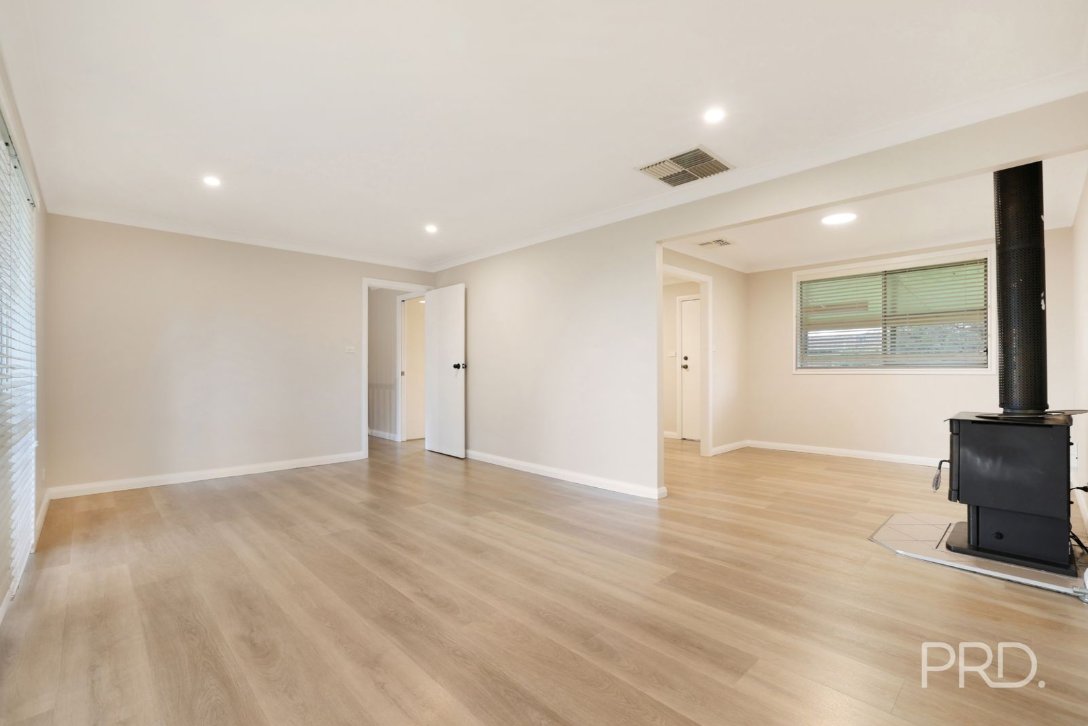 17 Kuloomba Street TAMWORTH 13