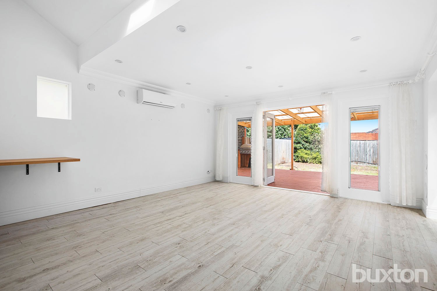Gallery: 17 Kurrajong Street