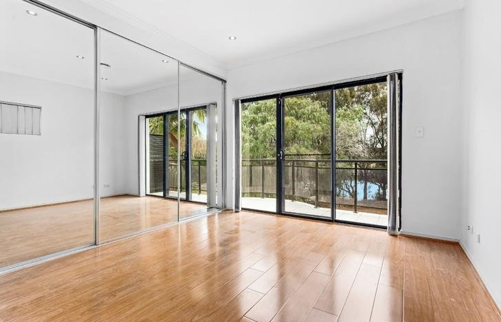 17 Lakeside Avenue MONTEREY 4