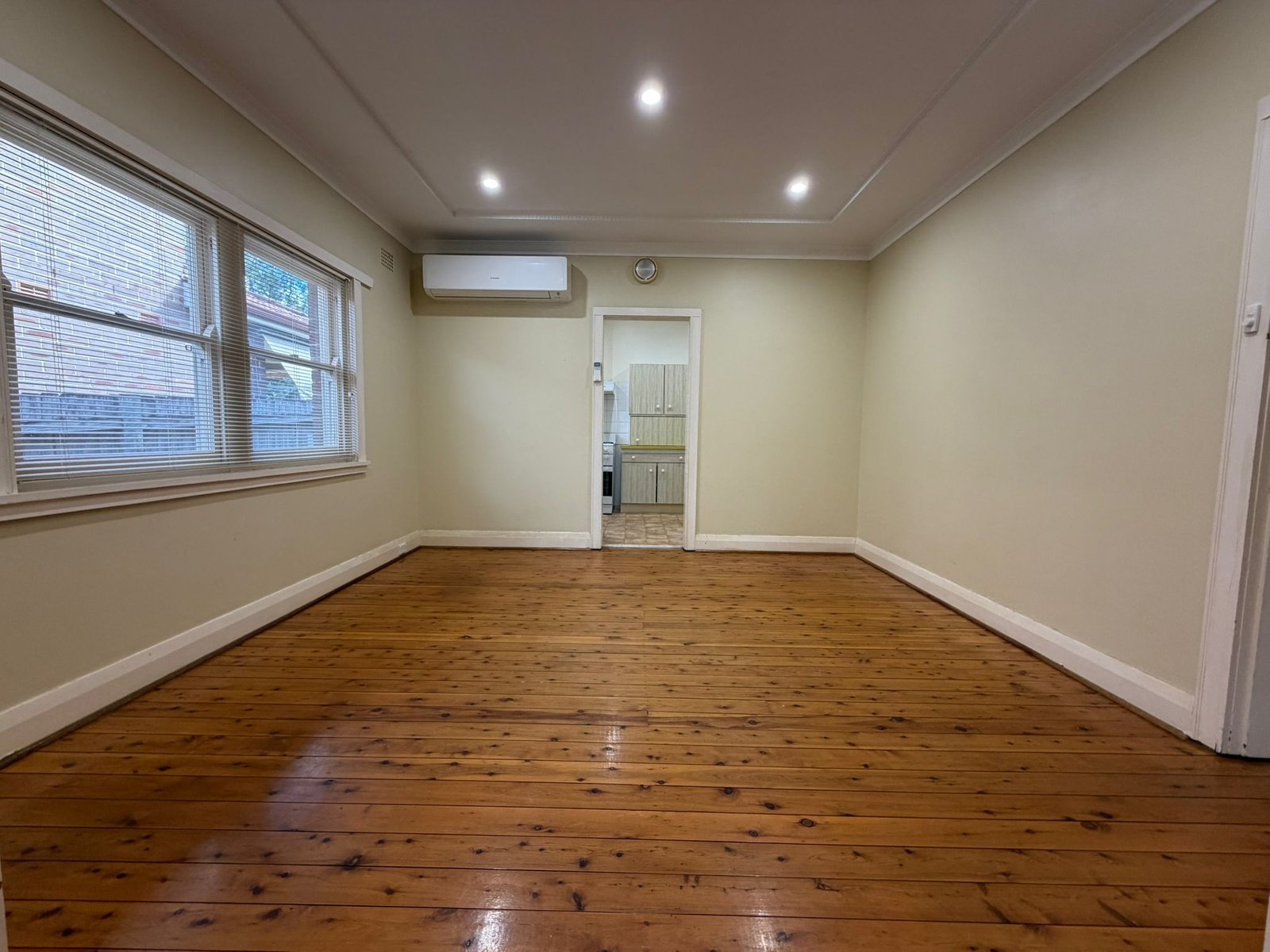 17 Lamrock Avenue RUSSELL LEA 3