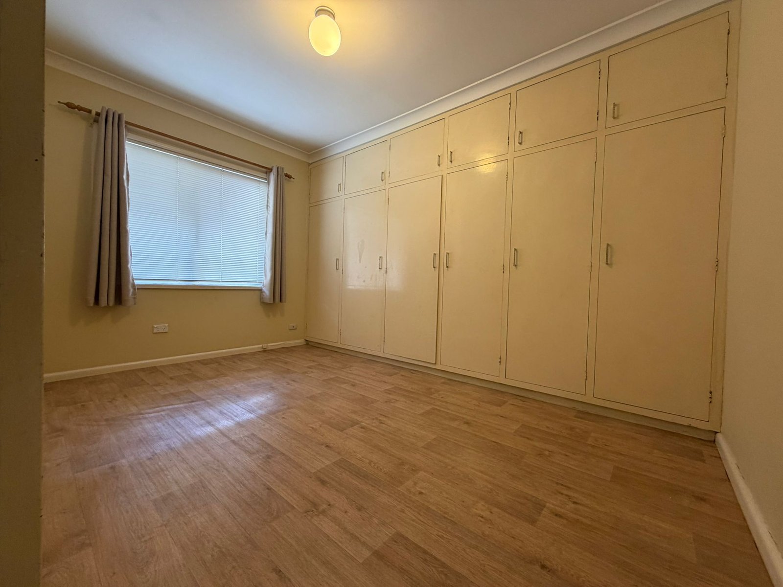 17 Lamrock Avenue RUSSELL LEA 6