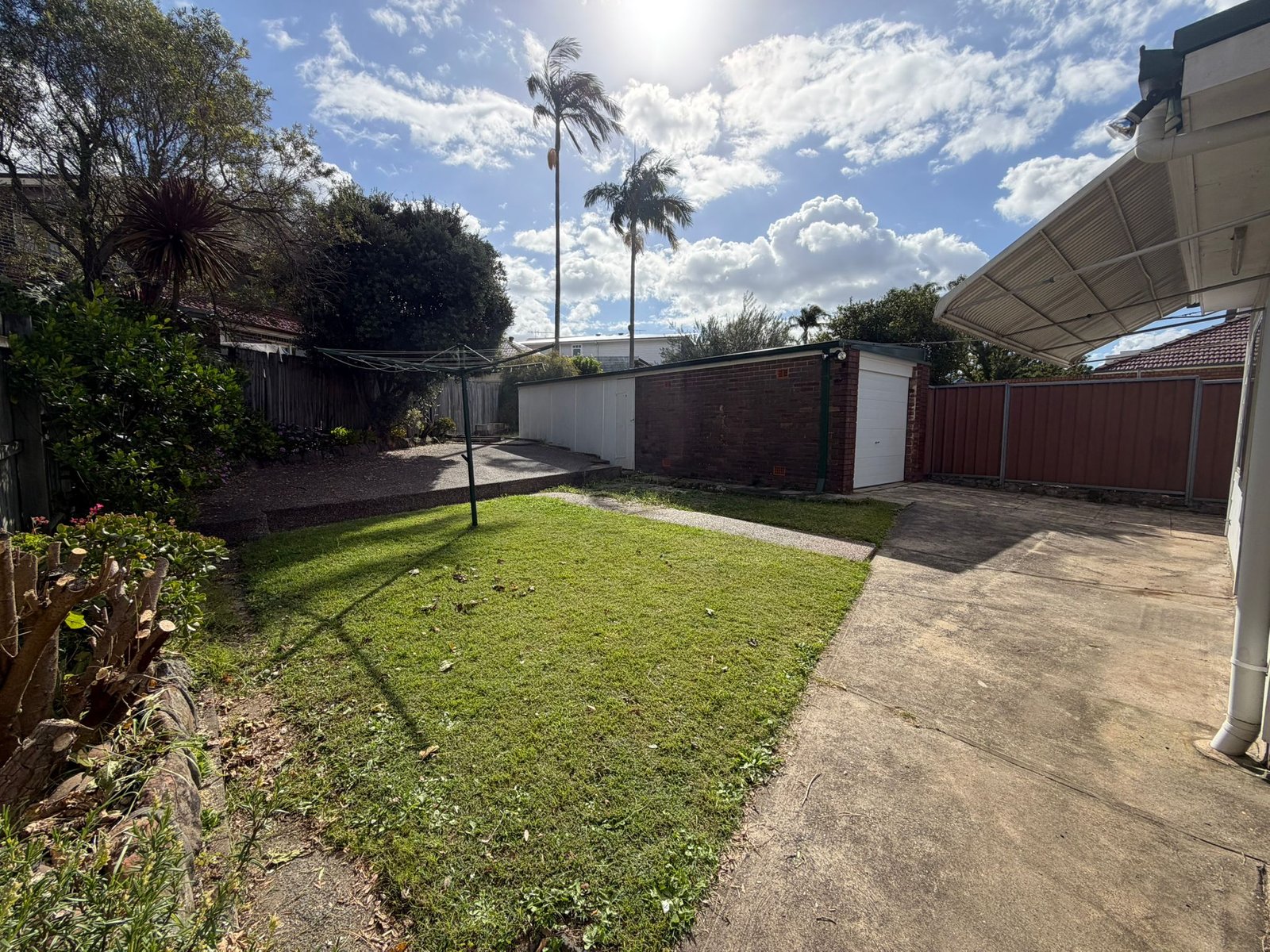 17 Lamrock Avenue RUSSELL LEA 9