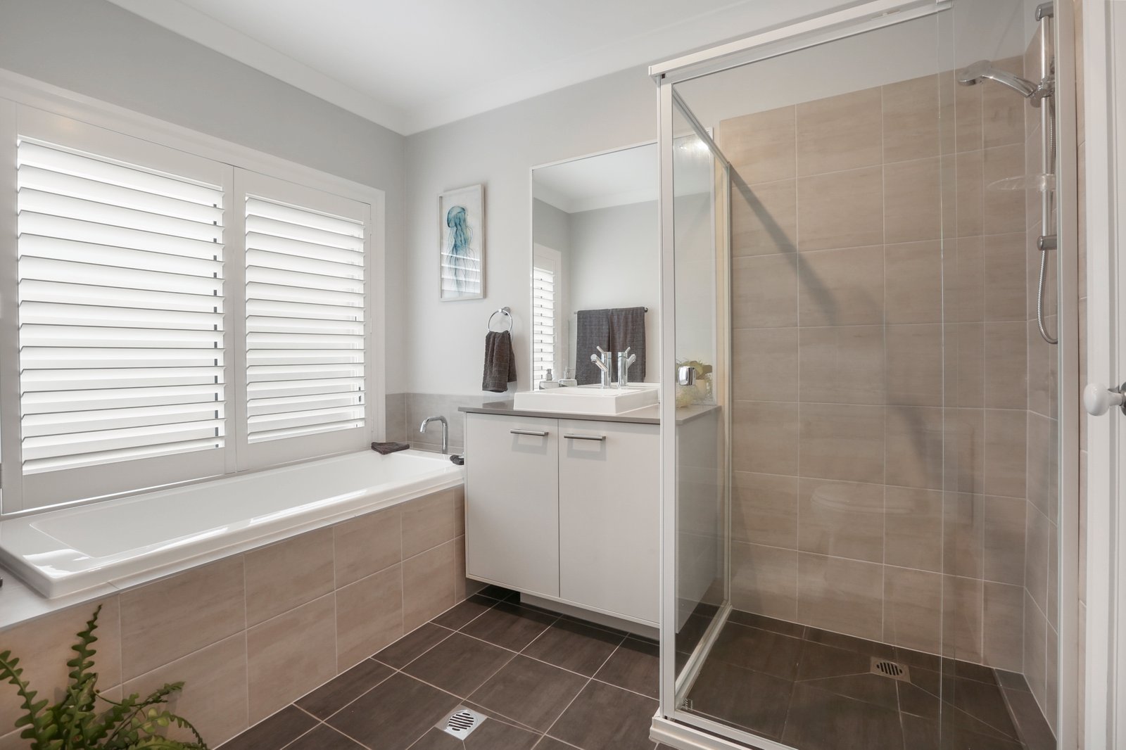 17 Lapwing Place HORSLEY 8