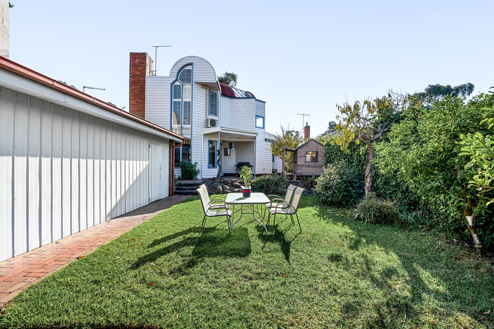 Real Estate and Property in 17 Latona Avenue, Preston, VIC