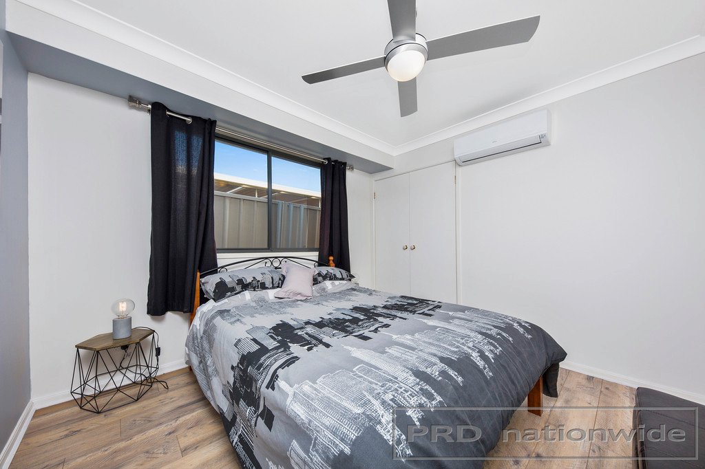 17 Laurina Avenue THORNTON 21