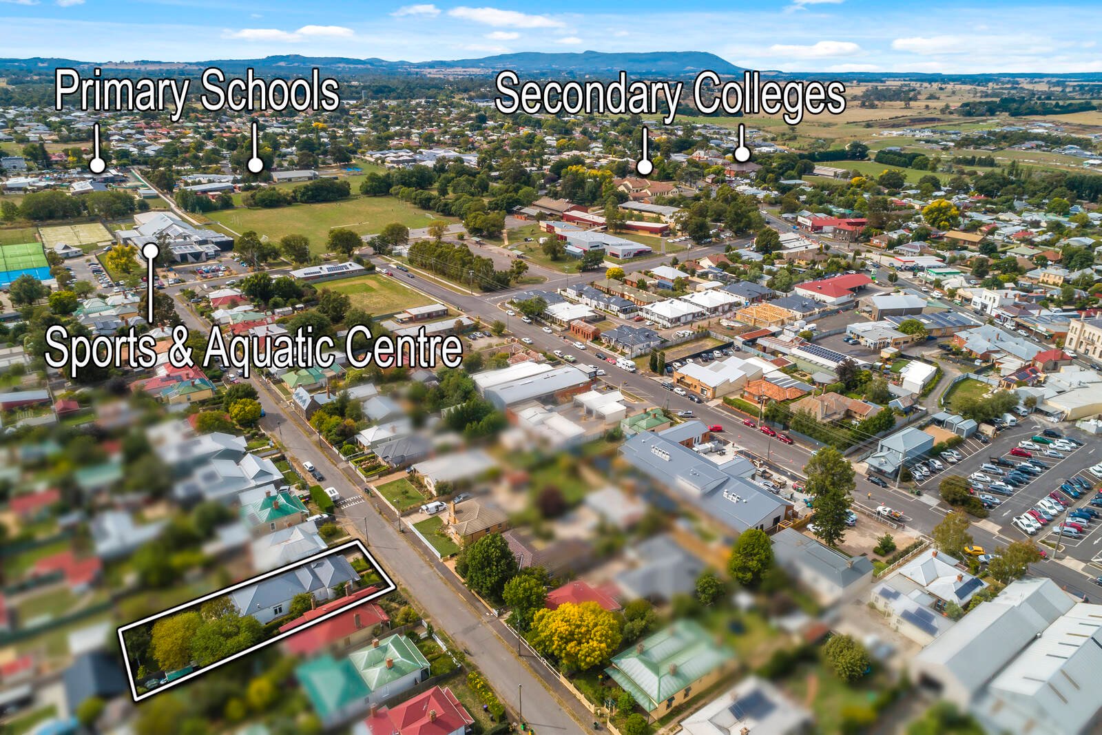 Real Estate and Property in 17 Lauriston Street, Kyneton, VIC