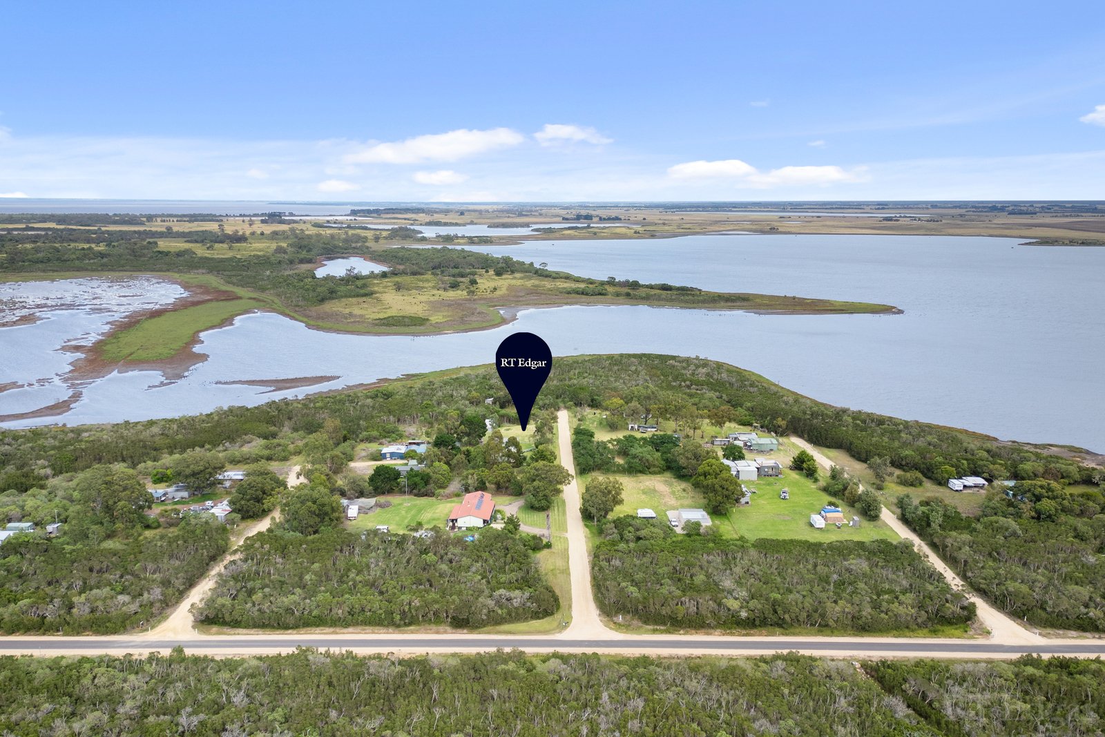 Real Estate and Property in 17 Le Grand Avenue, Hollands Landing, VIC