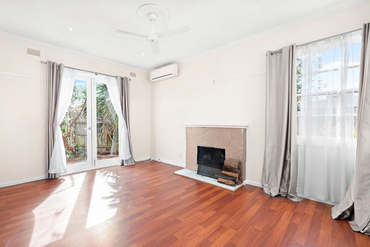 Gallery: 1/7 Leonard Street