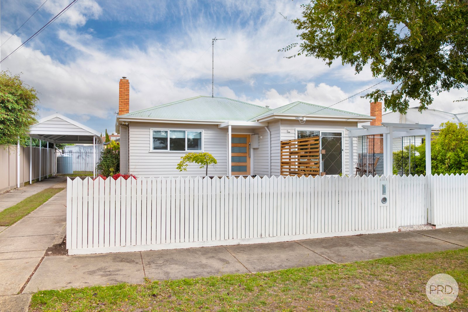 17 Linden Avenue WENDOUREE 1