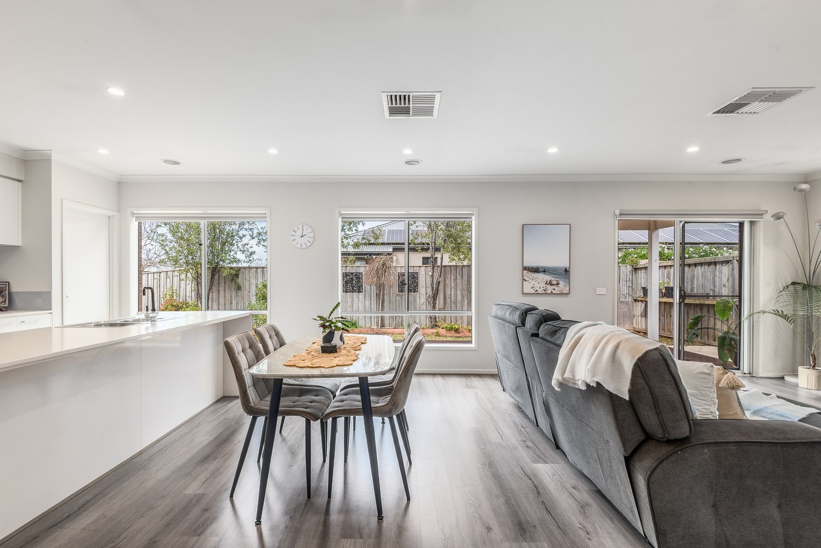 Gallery: 17 Lismore Street