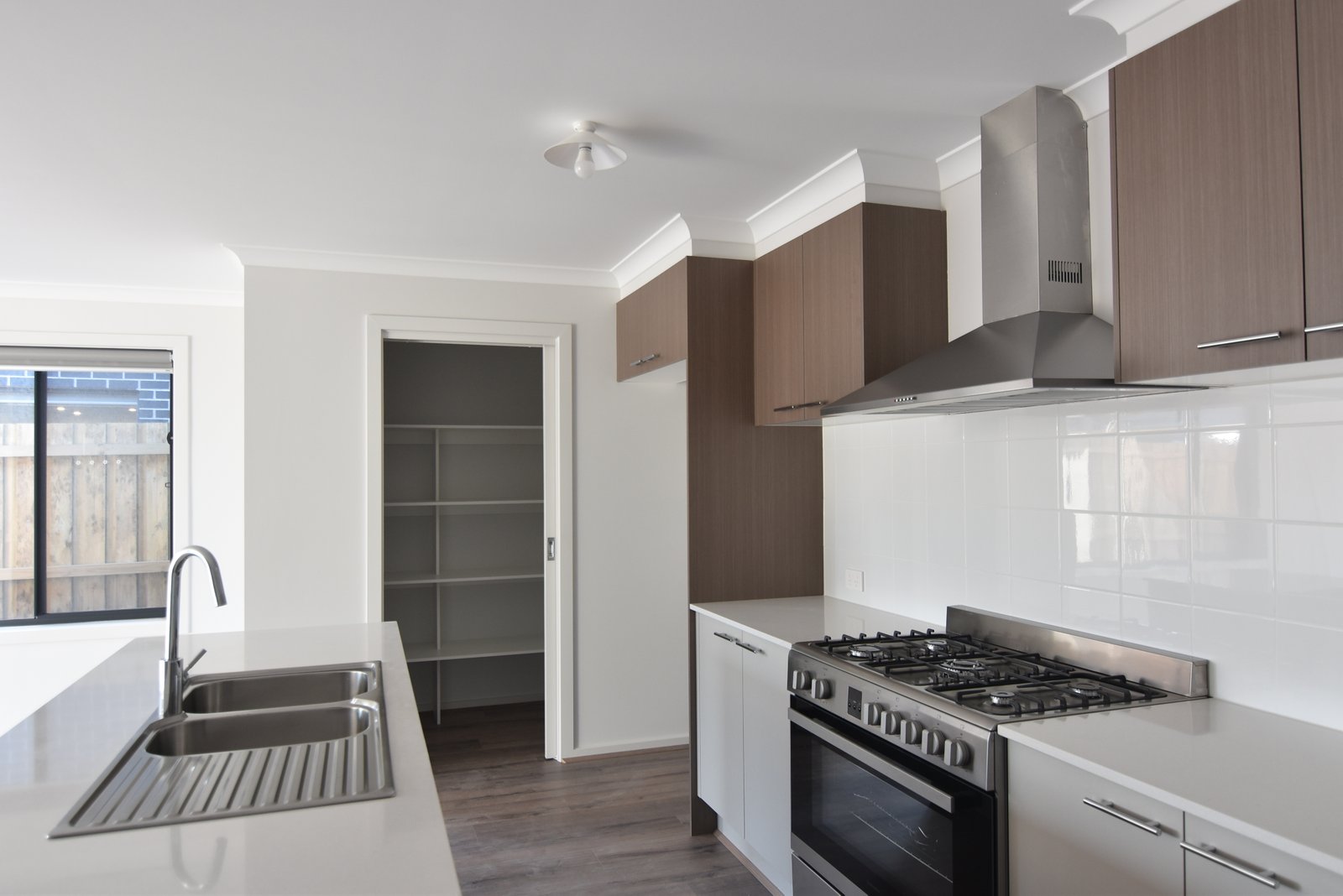 Gallery: 17 Littlewood Drive