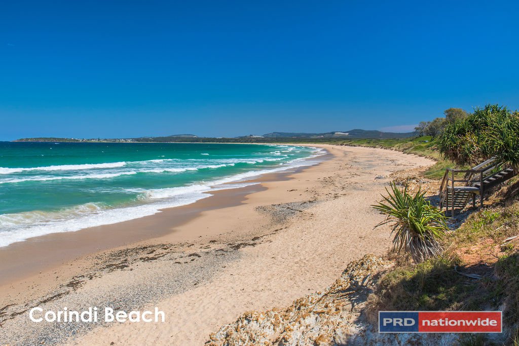 17 Lomandra Court CORINDI BEACH 6