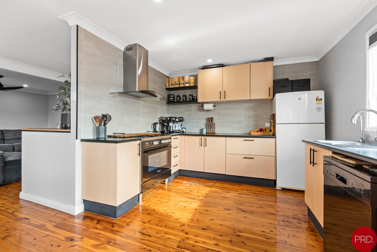 17 Lowe Street CLARENCE TOWN 13