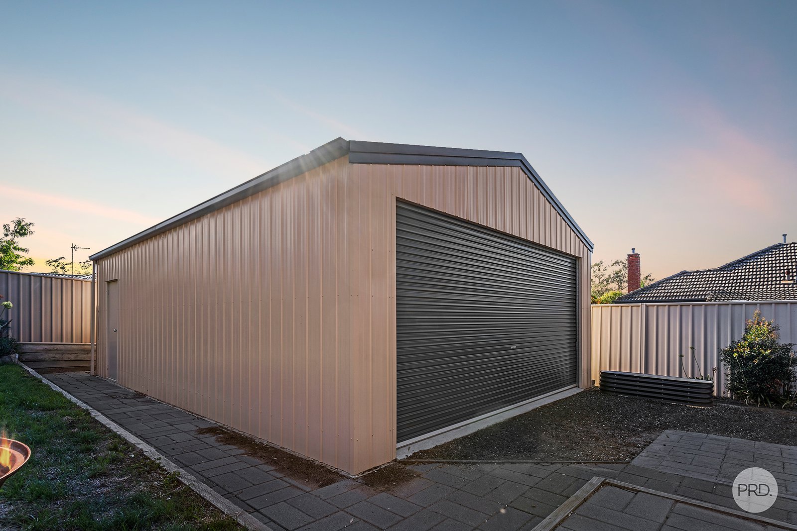 17 Lowe Street KANGAROO FLAT 2