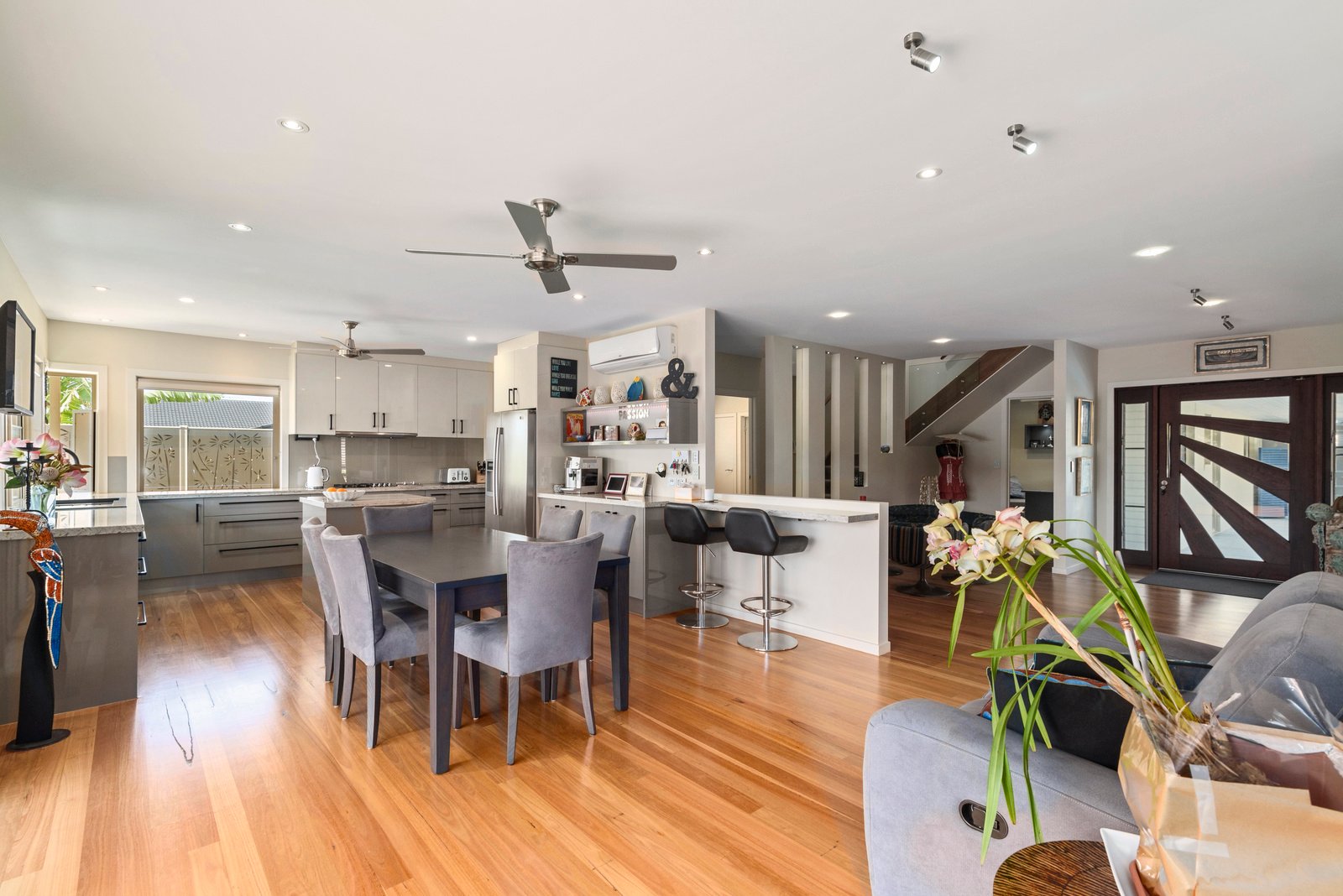 17 Mackerel Court PALM BEACH 12