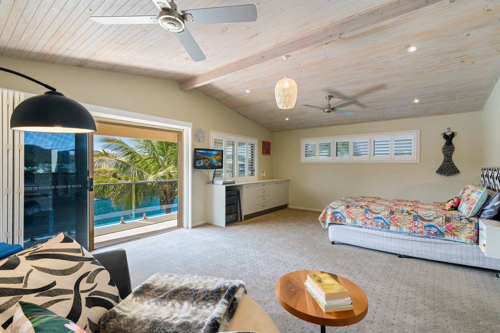17 Mackerel Court PALM BEACH 14