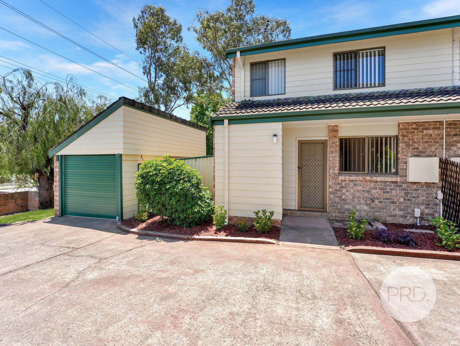 1/7 Macquarie Road INGLEBURN 2