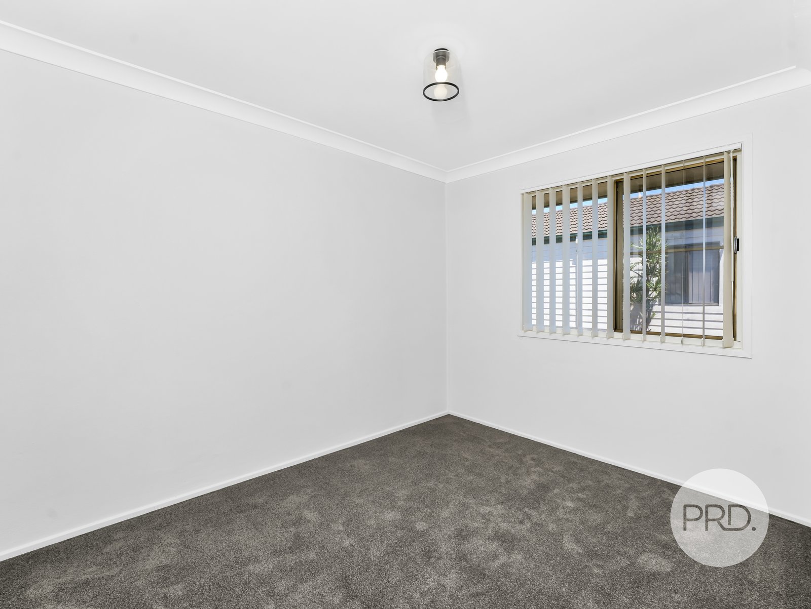 1/7 Macquarie Road INGLEBURN 9