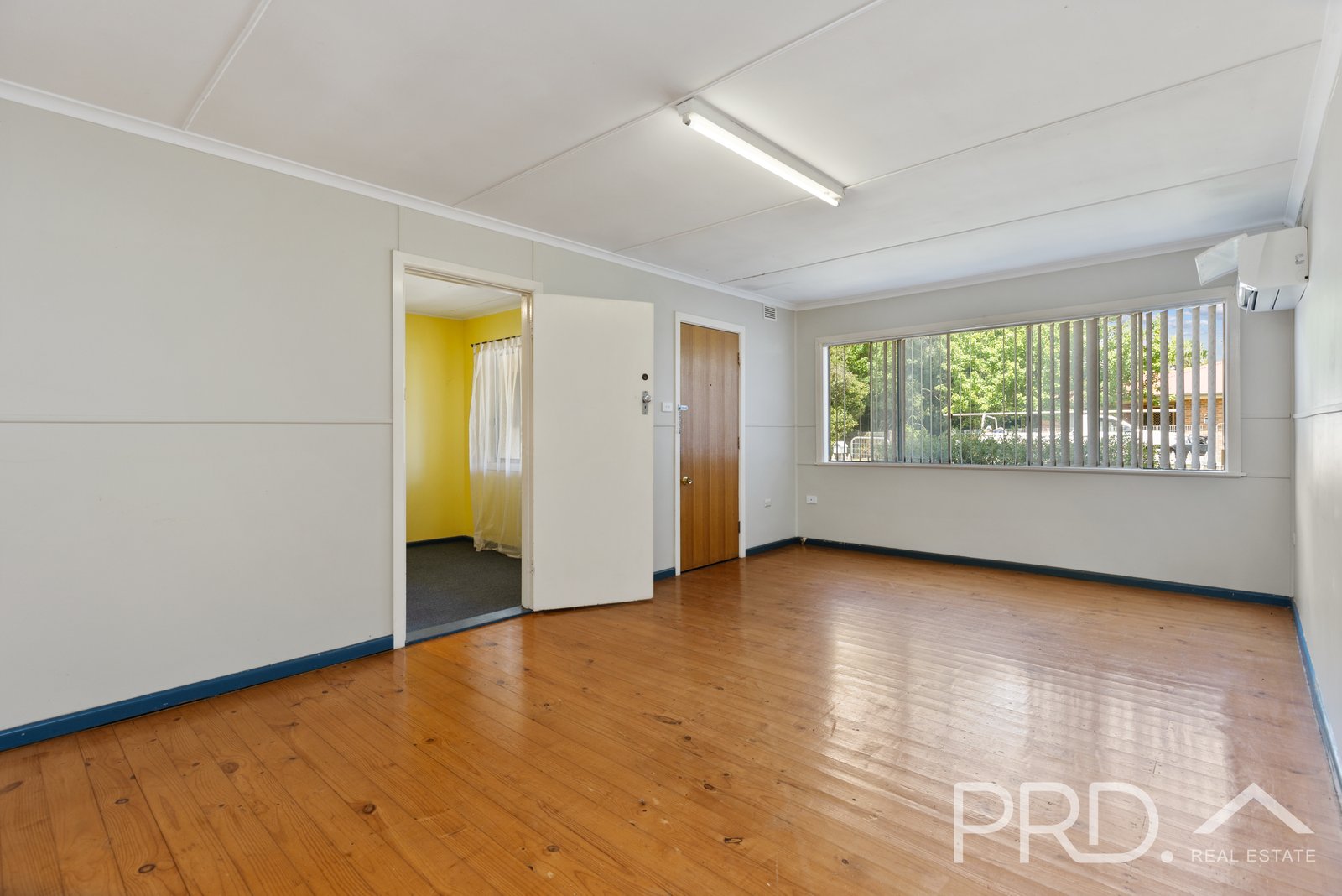 1/7 Macquarie Street TUMUT 9
