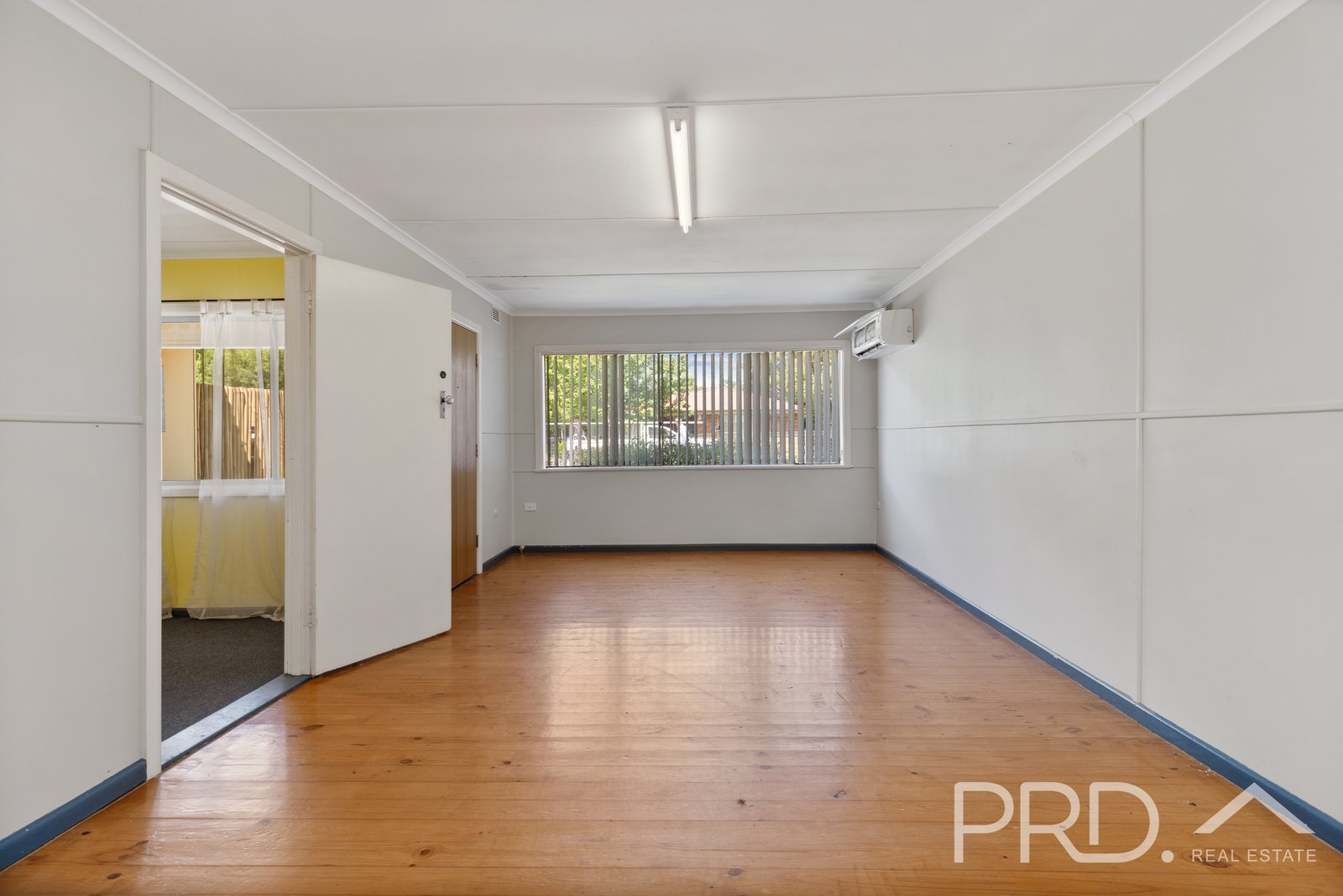 1/7 Macquarie Street TUMUT 8