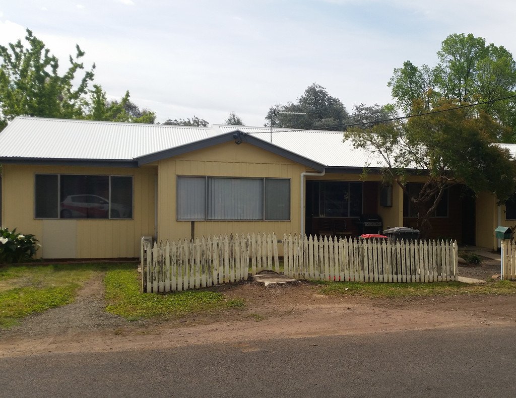 1/7 Macquarie Street TUMUT 1