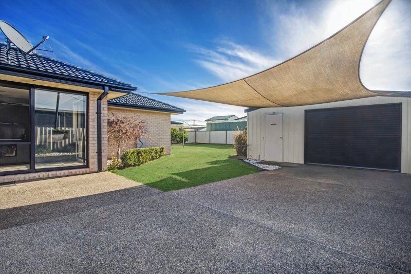 17 Main Road HEDDON GRETA 11
